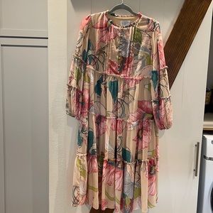 Dainty Jewell’s MIDI Dress